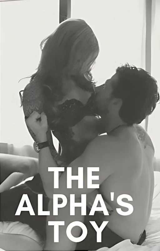 THE ALPHA'S TOY cover