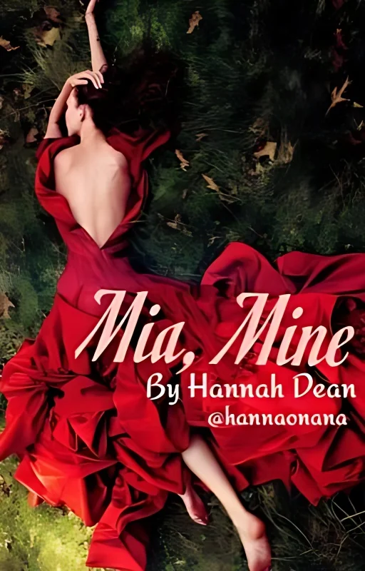 Mia, Mine #sytycw15 #RomanticSuspense Book 1 cover